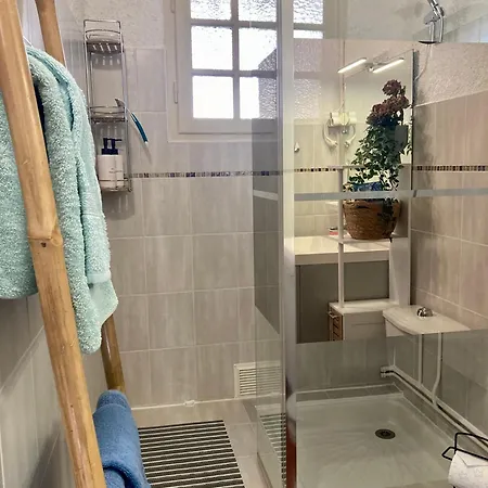 Apartamento Idyllique ! Terrasse Vue Jardin Et Montagne, Parking, Local à Vélos, à 2 Pas De La Et Piscine De Mai à Septembre ! *