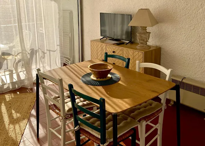 Idyllique ! Terrasse Vue Jardin Et Montagne, Parking, Local A Velos, A 2 Pas De La Et Piscine De Mai A Septembre ! דירה