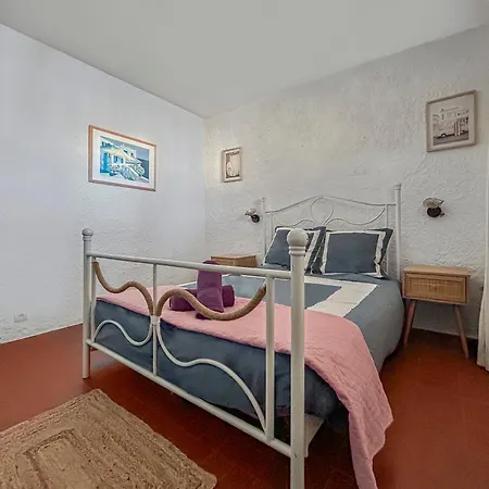Apartment Idyllique ! Piscine, Vue Jardin Et Montagne, Parking, Local A Velos, Et A 2 Pas De La Plage ! *