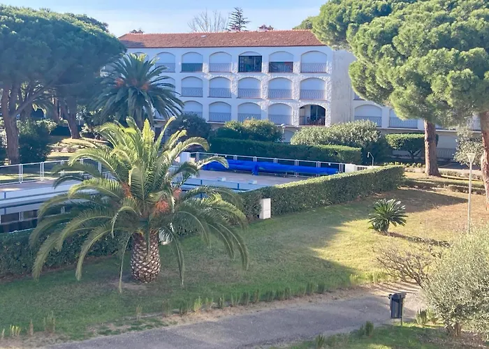 Idyllique ! Terrasse Vue Jardin Et Montagne, Parking, Local à Vélos, à 2 Pas De La Et Piscine De Mai à Septembre !